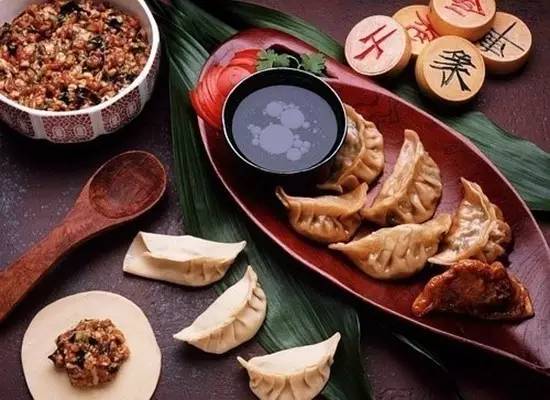 解析餐飲服務(wù) 餐廳營業(yè)額下滑的常見原因與應(yīng)對思路